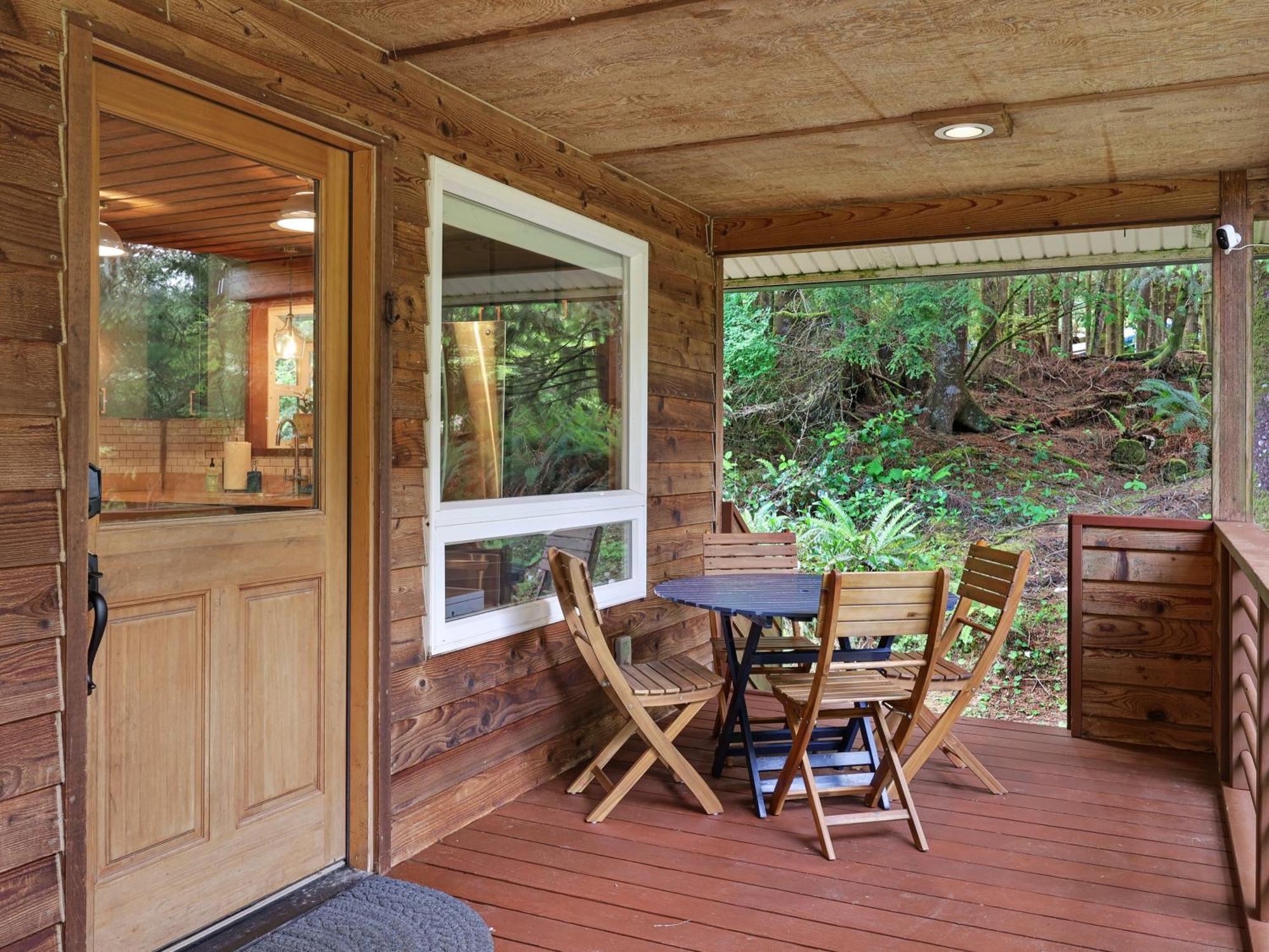 Woods Waves: Luxury Coast Cabin King Beds Pets Tillamook Eksteriør billede