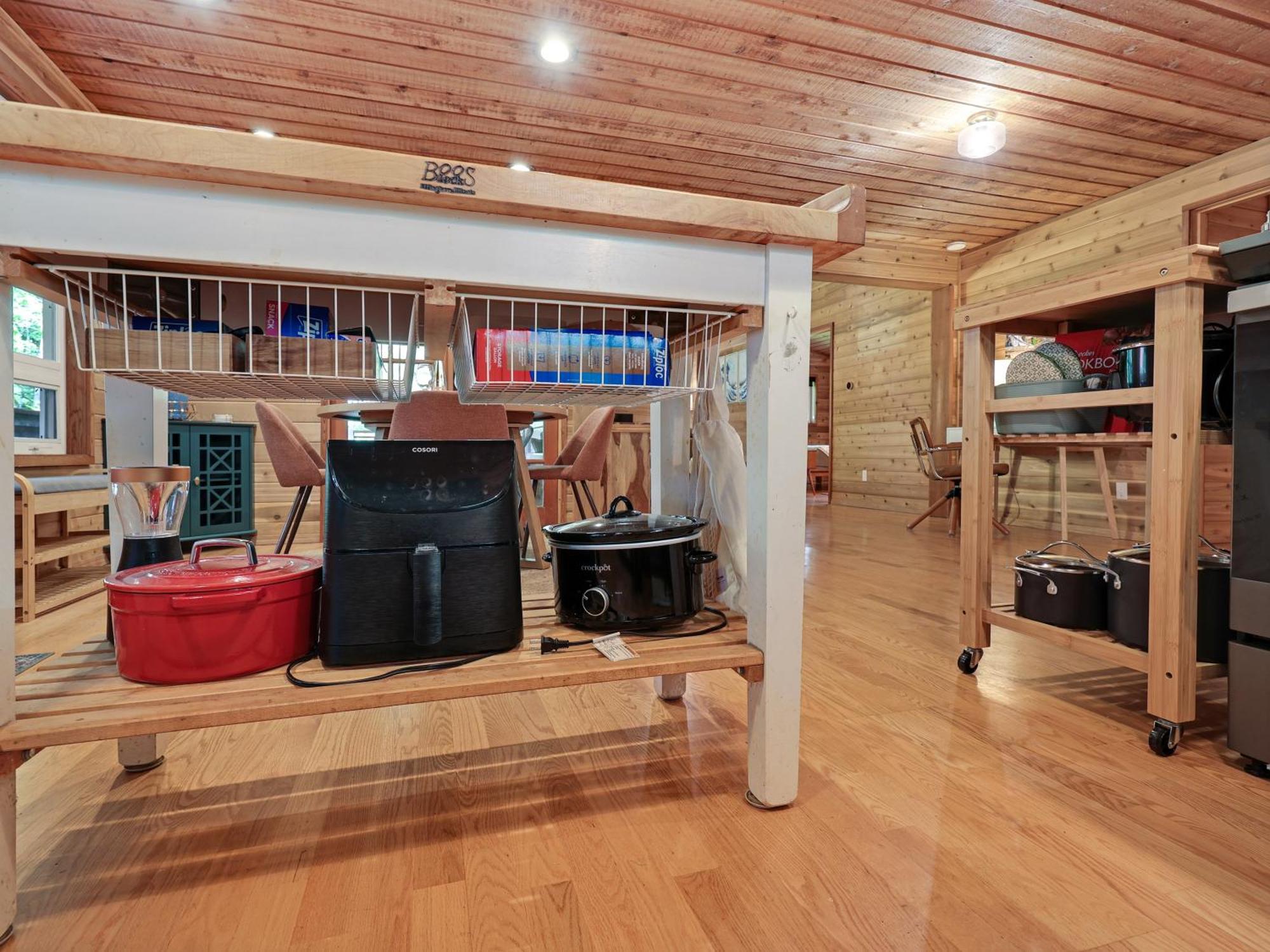 Woods Waves: Luxury Coast Cabin King Beds Pets Tillamook Eksteriør billede